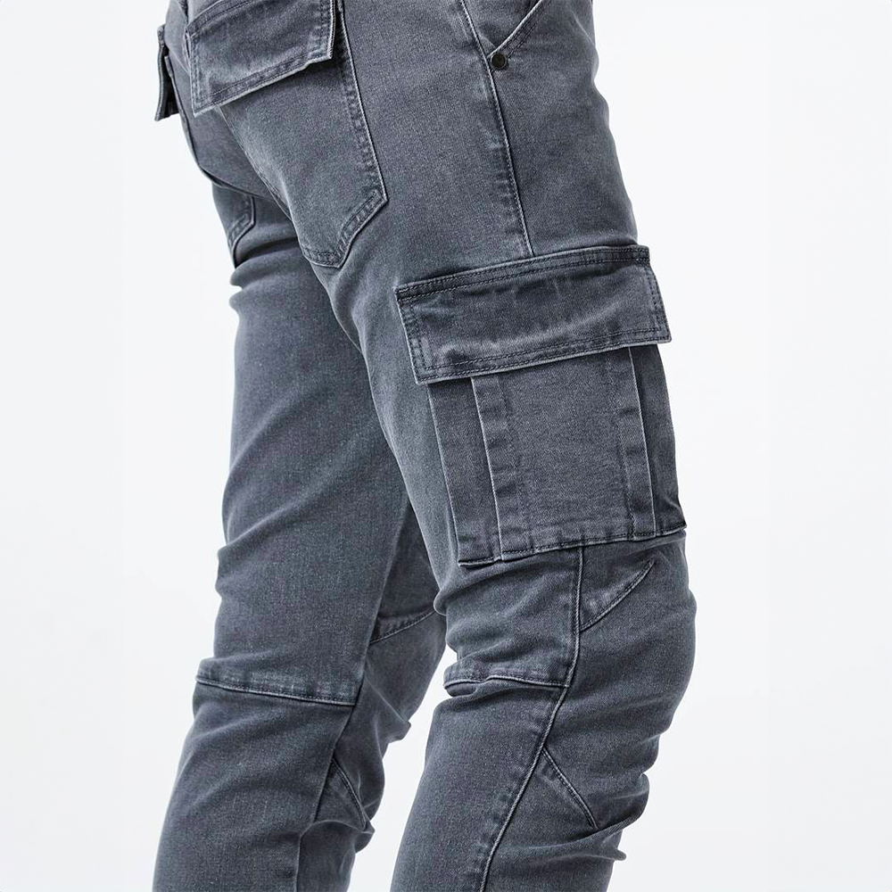 Fabrizio | Pantalón Cargo Vaquero Ajustado con Bolsillos de Solapa