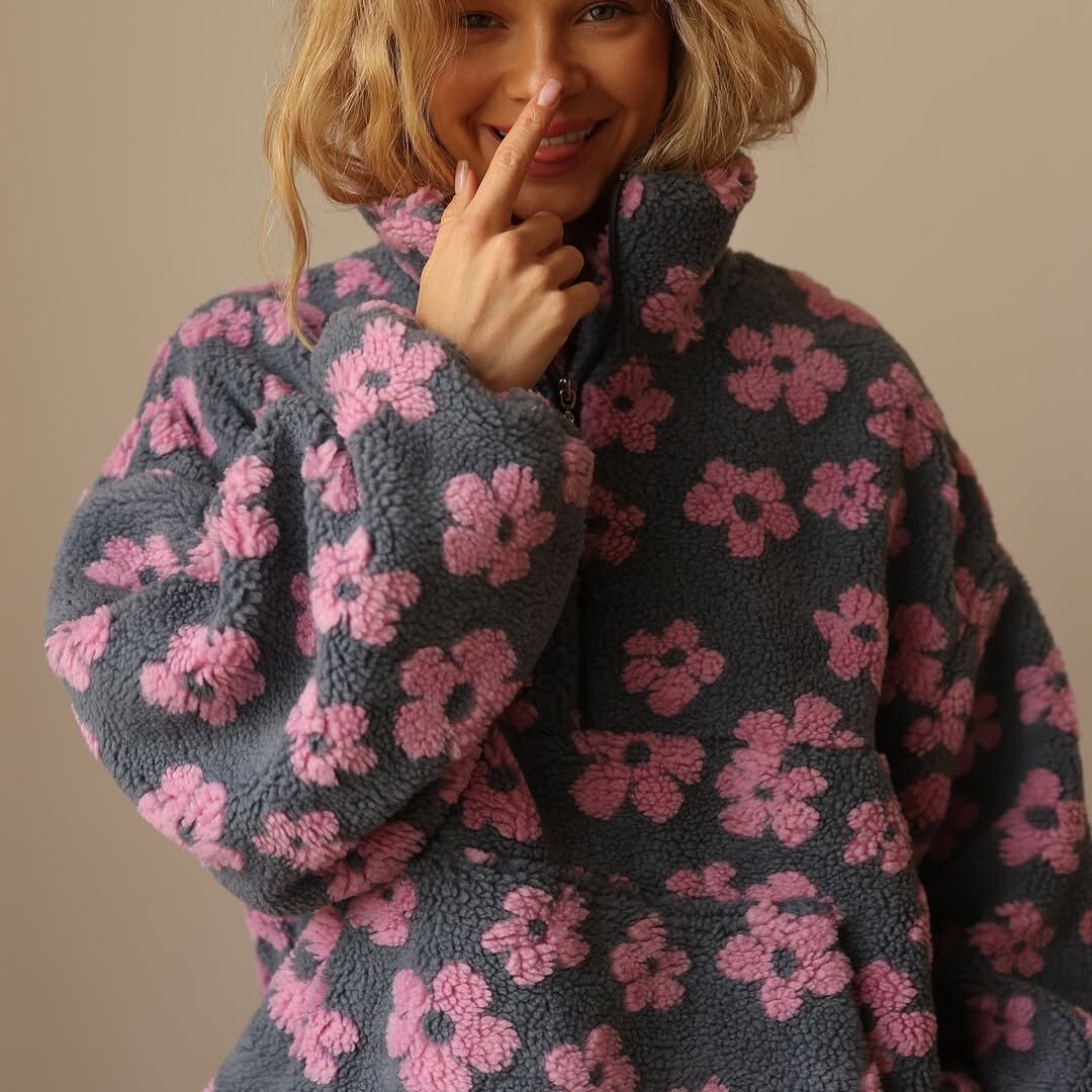Solveig | Sudadera Oversize de Borreguito Floral con Media Cremallera