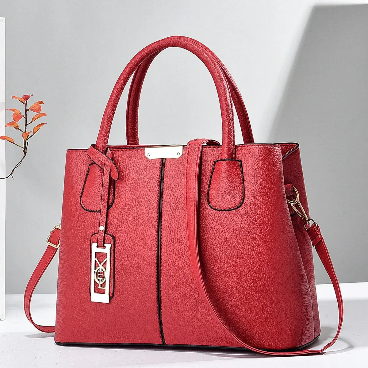 Lucienne | Bolso de Mano Estructurado con Bandolera