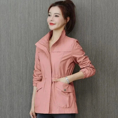 Brynn | Gabardina Ligera con Cintura Ajustable