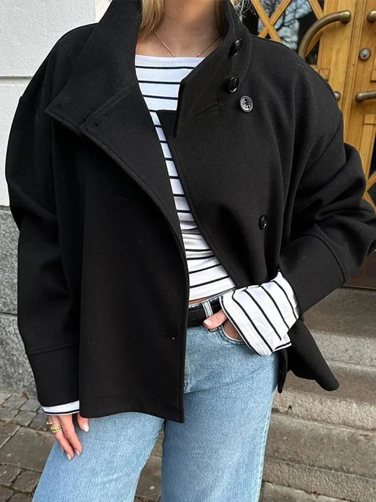 Brigitte | Chaqueta Corta de Paño con Cuello Alto