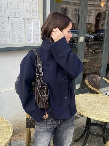 Brigitte | Chaqueta Corta de Paño con Cuello Alto