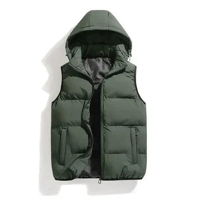 Aksel | Varm Quiltet Herrevest med Hætte - StilfulltMen's vestsSKU_1788462670860_413MilitærgrønSAksel | Varm Quiltet Herrevest med Hætte