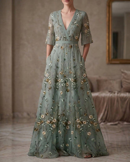 Amara | Blommig klänning i elegant och raffinerad stil - StilfulltdressSAmara | Blommig klänning i elegant och raffinerad stil