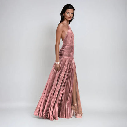 Amelix | Halterneckklänning i peridotgrön - StilfulltdressDWOD2-WN380002SGuldAmelix | Halterneckklänning i peridotgrön