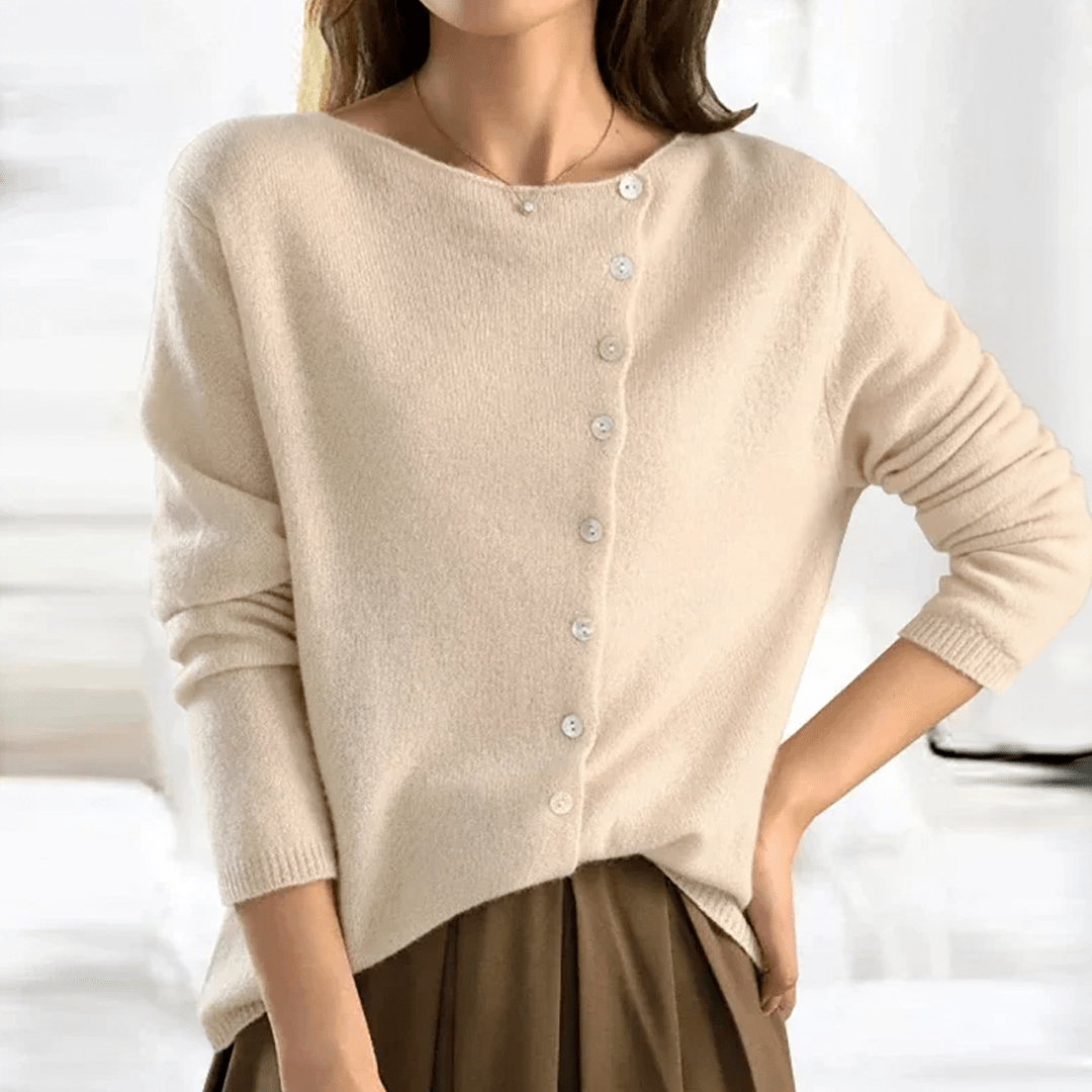 Anouk | Cárdigan de Punto con Botonadura Asimétrica - StilfulltWomen's sweatersBeigeSAnouk | Cárdigan de Punto con Botonadura Asimétrica