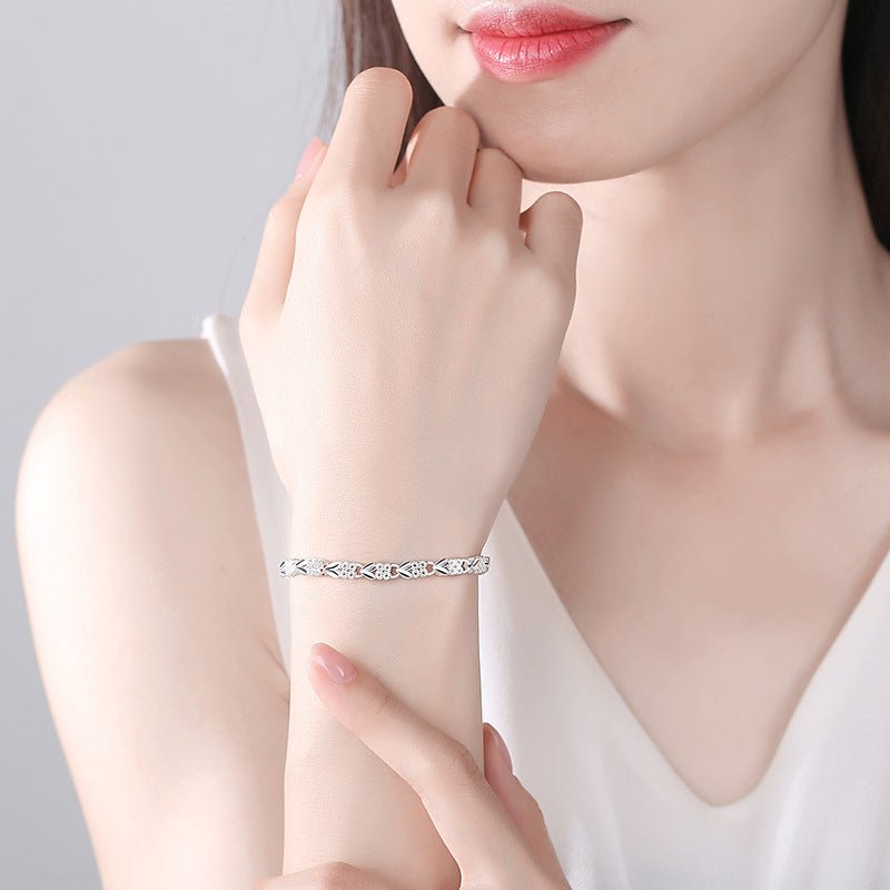 Camilla sterling silver heart bracelet with cubic zirconia, alternative view