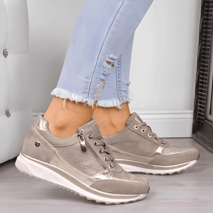 Celeste | Zapatillas Casual Metalizadas con Cremallera Lateral - StilfulltWomen's shoesDAMESORTHO-KHAKI-2W47Caqui35Celeste | Zapatillas Casual Metalizadas con Cremallera Lateral