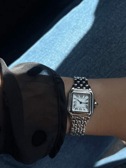 Rivelle | Reloj Cuadrado de Cuarzo con Brazalete Metálico