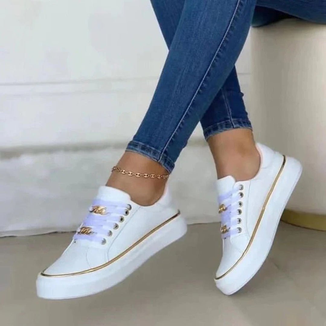 Doralía | Zapatillas Plataforma de Mujer con Detalles Dorados - StilfulltWomen's shoesNV26377SBlanco36Doralía | Zapatillas Plataforma de Mujer con Detalles Dorados