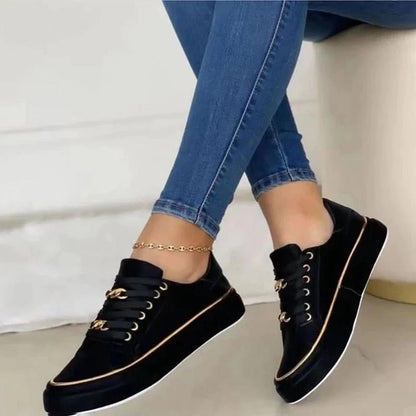 Doralía | Zapatillas Plataforma de Mujer con Detalles Dorados - StilfulltWomen's shoesJQTJGJ1HNegro36Doralía | Zapatillas Plataforma de Mujer con Detalles Dorados