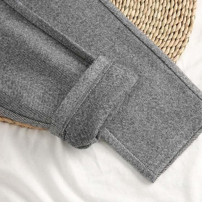 Eulalia | Pantalón de Tiro Alto en Espiga - StilfulltMen's pantsGrisXSEulalia | Pantalón de Tiro Alto en Espiga