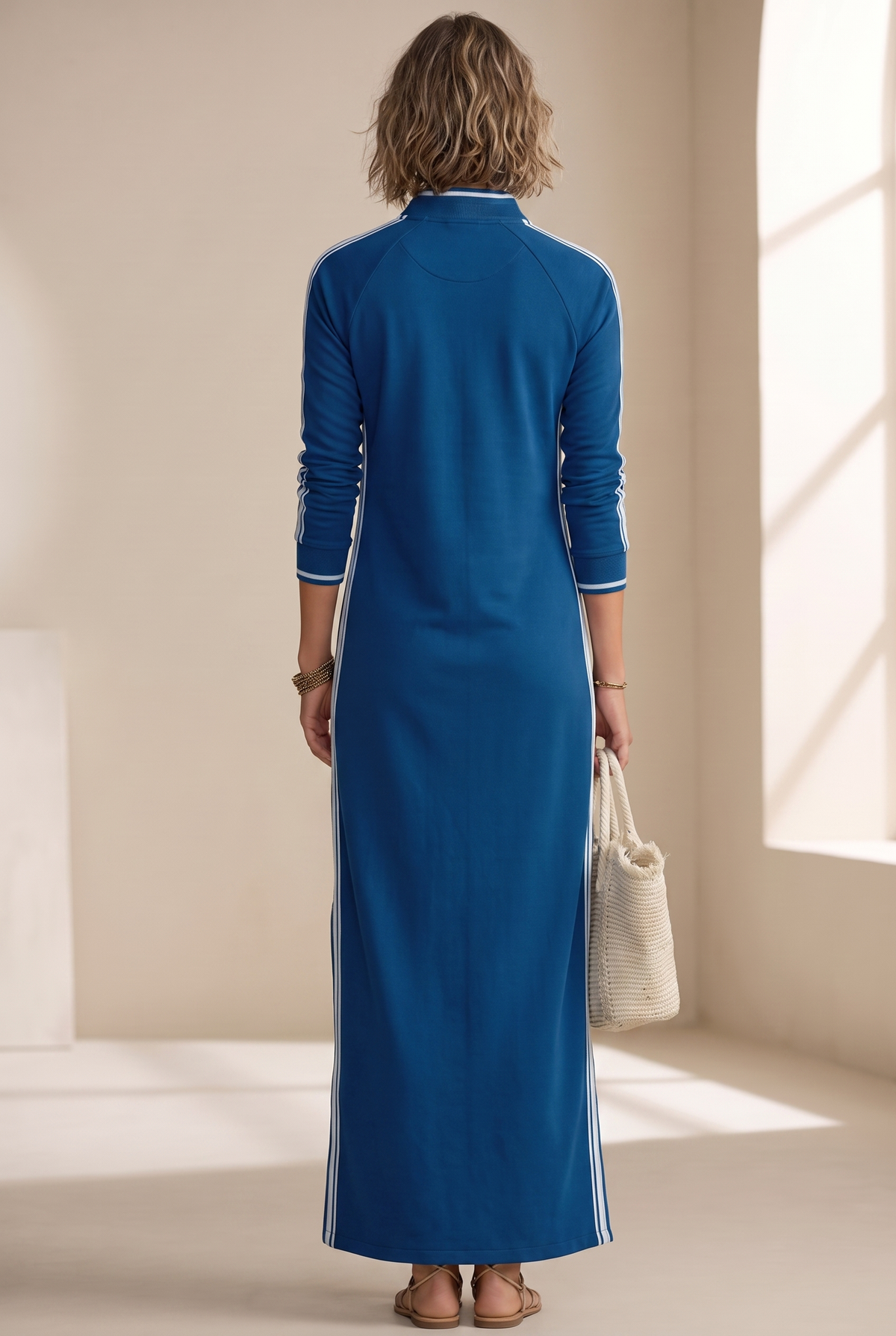 Anouk | Vestido Maxi de Felpa Ribeteado con Cuello Polo
