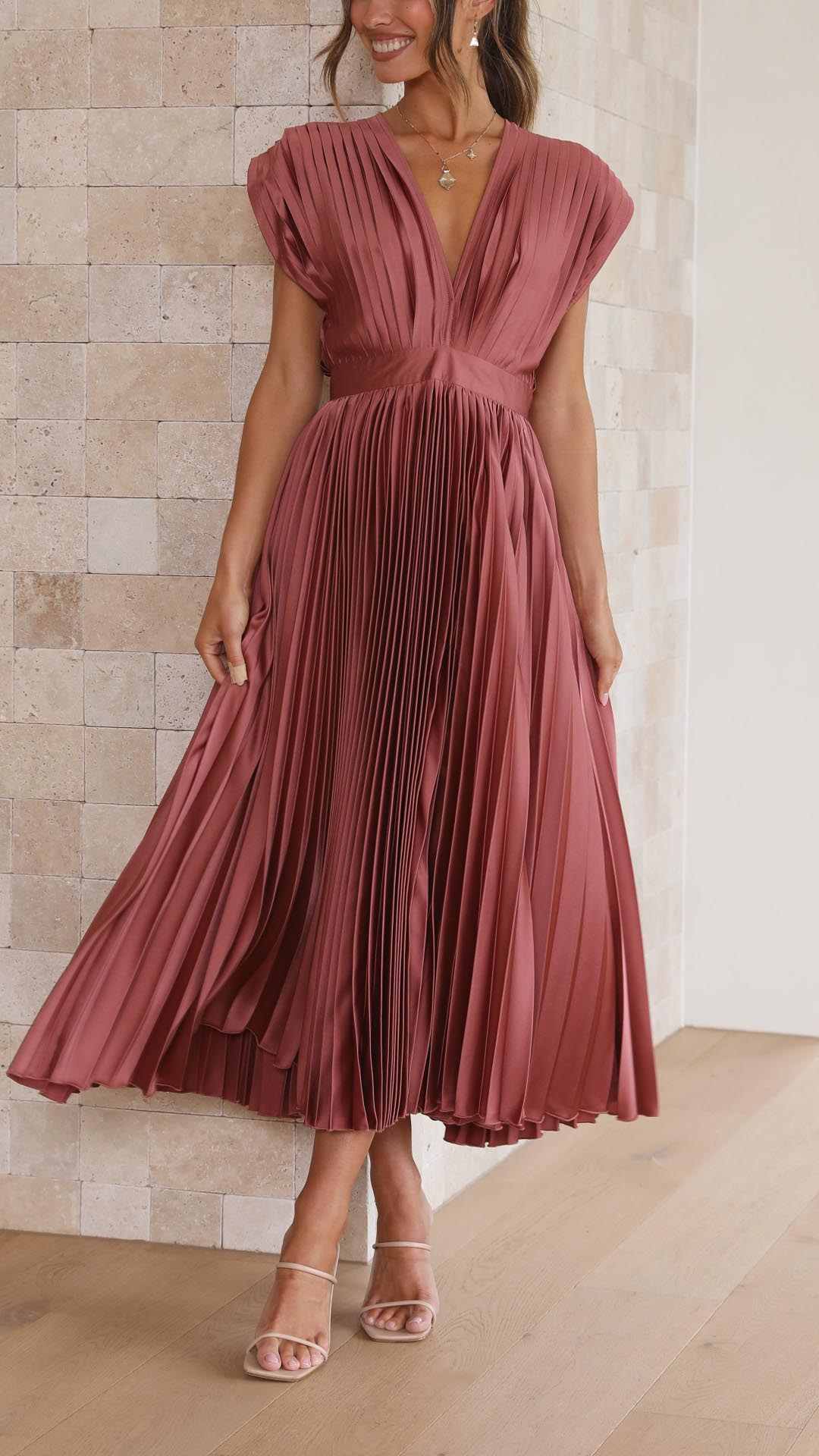 Ilvra | Klänning med djup urringning Elegant och raffinerad - StilfulltdressD3-YB403017RosaSIlvra | Klänning med djup urringning Elegant och raffinerad