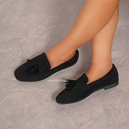 Inés | Mocasines de Mujer con Borlas y Tacón Bajo - StilfulltWomen's shoesNegro33Inés | Mocasines de Mujer con Borlas y Tacón Bajo