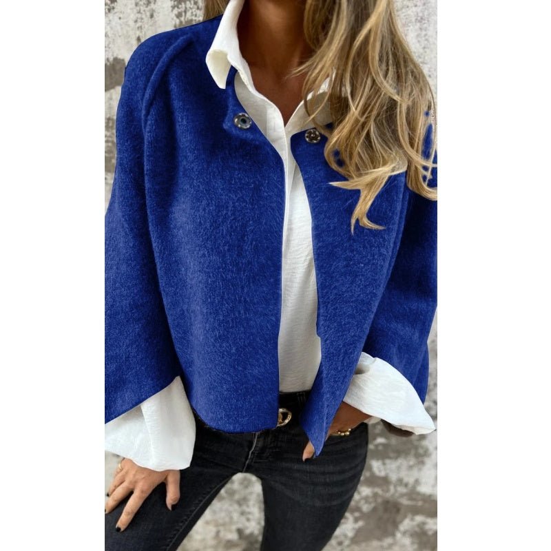 Liva | Kort Blød Bouclé Jakke med Vide Ærmer - StilfulltWomen's jacketsSKU_1790229088204_223BlåSLiva | Kort Blød Bouclé Jakke med Vide Ærmer