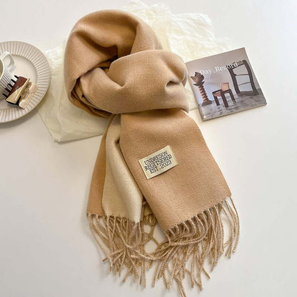 Noemie | Bufanda Reversible Ancha con Flecos - StilfulltScarvesDN1787385055874030741Beige caquiNoemie | Bufanda Reversible Ancha con Flecos