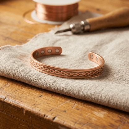 Ravenna | Brazalete de Cobre Grabado y Ajustable - StilfulltWomen's jewelryRavenna | Brazalete de Cobre Grabado y Ajustable