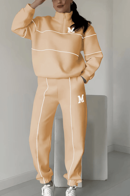 Renata | Conjunto Deportivo de Media Cremallera - StilfulltWomen's outfit setsP0235 - VarmDragt - Khaki S - 1 pcKhakiSRenata | Conjunto Deportivo de Media Cremallera