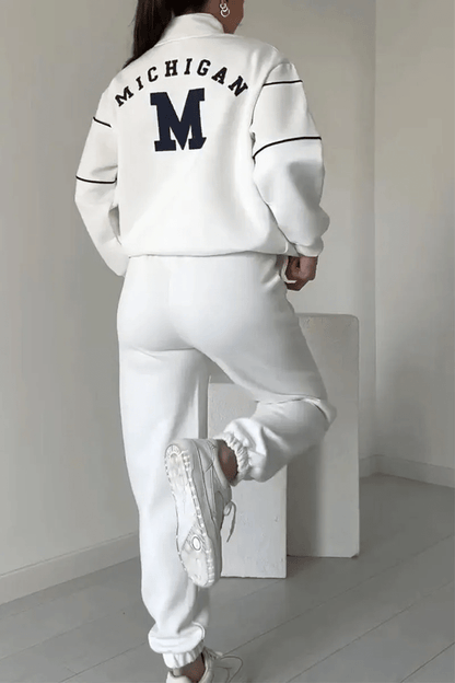 Renata | Conjunto Deportivo de Media Cremallera - StilfulltWomen's outfit setsP0235 - VarmDragt - Gray S - 1 pcLichtbruinSRenata | Conjunto Deportivo de Media Cremallera