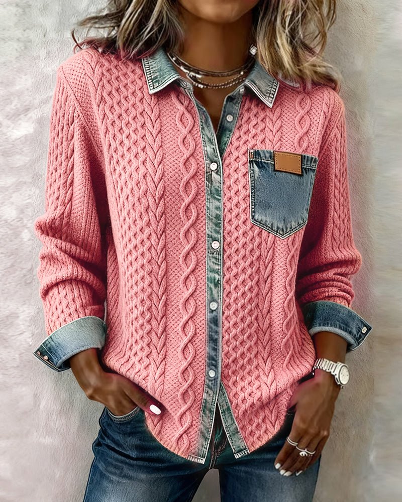Rikke | Blød Kabelstrikket Skjorte med Denimdetaljer - StilfulltWomen's blousesDWOD9-FZ085013LyserødSRikke | Blød Kabelstrikket Skjorte med Denimdetaljer