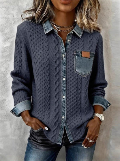 Rikke | Blød Kabelstrikket Skjorte med Denimdetaljer - StilfulltWomen's blousesDWOD9-FZ085019MørkeblåSRikke | Blød Kabelstrikket Skjorte med Denimdetaljer