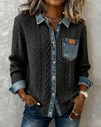 Rikke | Blød Kabelstrikket Skjorte med Denimdetaljer - StilfulltWomen's blousesDWOD9-FZ085001MørkegråSRikke | Blød Kabelstrikket Skjorte med Denimdetaljer