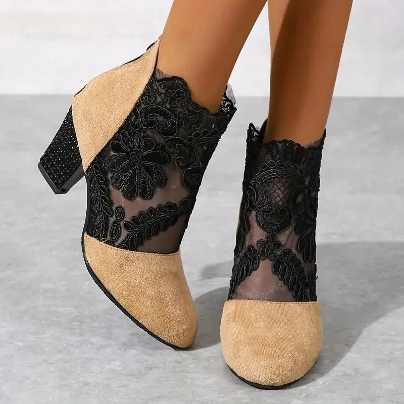 Rosalind | Botines de Encaje Floral con Tacón Ancho - StilfulltWomen's shoesBeige35Rosalind | Botines de Encaje Floral con Tacón Ancho
