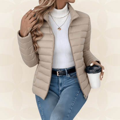 Saskia | Chaqueta Acolchada Ligera de Entretiempo - StilfulltWomen's jacketsBeigeXSSaskia | Chaqueta Acolchada Ligera de Entretiempo
