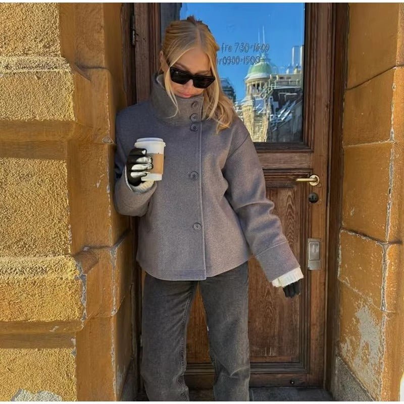 Signe | Oversized A-formet Vinterjakke med Høj Krave - StilfulltWomen's jacketsBeige2XSSigne | Oversized A-formet Vinterjakke med Høj Krave