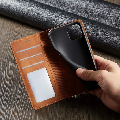 Sutton | Funda Libro Magnética Efecto Piel para iPhone - StilfulltPhone casesLUXEMAGNET-ROODI-FCB0RojoiPhone 15 PlusSutton | Funda Libro Magnética Efecto Piel para iPhone