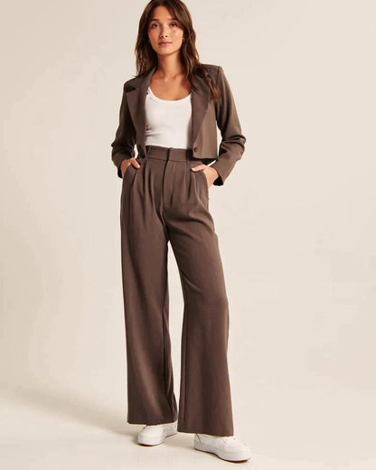 Sutton | Pantalón Ancho de Pinzas y Tiro Alto - StilfulltWomen's pantsDQ1-12823Gris oscuroXSSutton | Pantalón Ancho de Pinzas y Tiro Alto