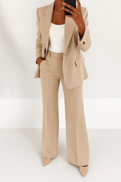 Tatum | Conjunto Entallado de Americana y Pantalón - StilfulltWomen's outfit setsNegroSTatum | Conjunto Entallado de Americana y Pantalón