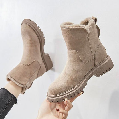 Tilde | Varme Forede Vinterstøvler i Ruskindslook - StilfulltWomen's shoesNORDIKA-ALBARICOQUE-985C03B7B7Abrikos35Tilde | Varme Forede Vinterstøvler i Ruskindslook