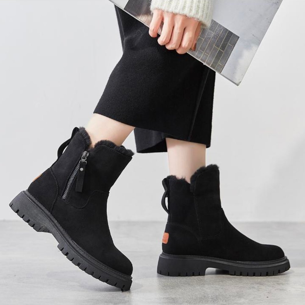 Tilde | Varme Forede Vinterstøvler i Ruskindslook - StilfulltWomen's shoesNORDIKA-ALBARICOQUE-985C03B7B7Abrikos35Tilde | Varme Forede Vinterstøvler i Ruskindslook