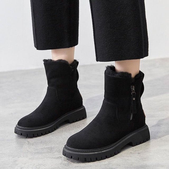 Tilde | Varme Forede Vinterstøvler i Ruskindslook - StilfulltWomen's shoesNORDIKA-NEGRO-35-2639BEA6F8Sort35Tilde | Varme Forede Vinterstøvler i Ruskindslook