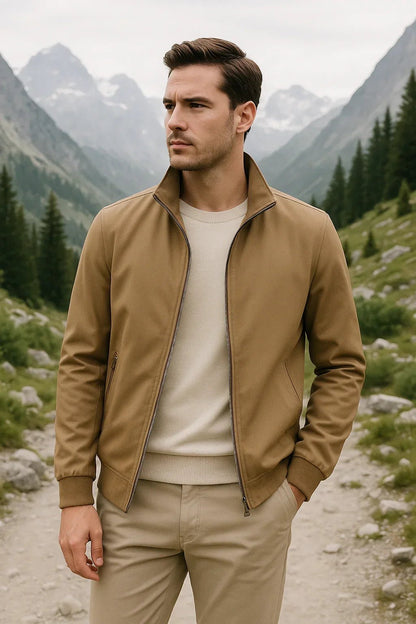 Viggo | Let Minimalistisk Overgangsjakke med Høj Krave - StilfulltMen's jacketsSKU_1785738421162_616BeigeSViggo | Let Minimalistisk Overgangsjakke med Høj Krave