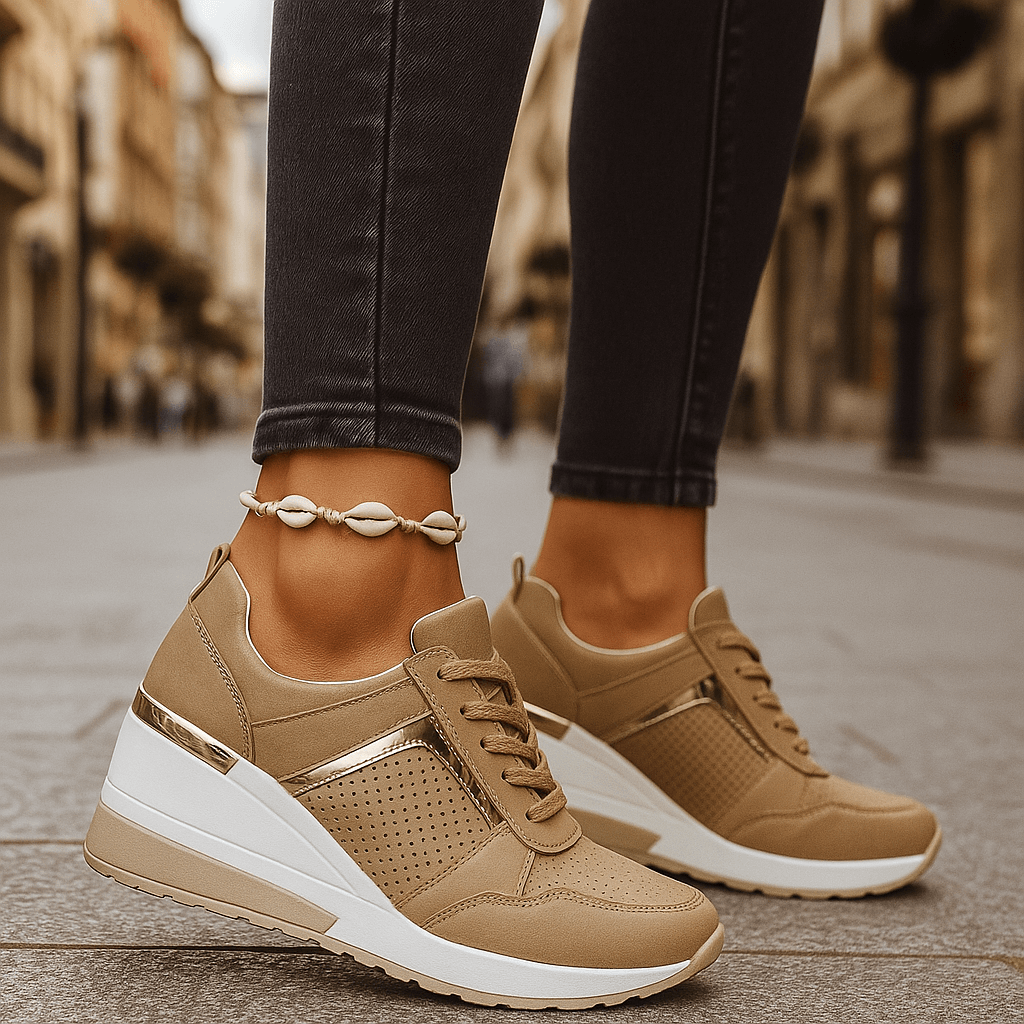 Waverly | Zapatillas con Cuña Interior y Perforados - StilfulltWomen's shoesMarrón35.5Waverly | Zapatillas con Cuña Interior y Perforados
