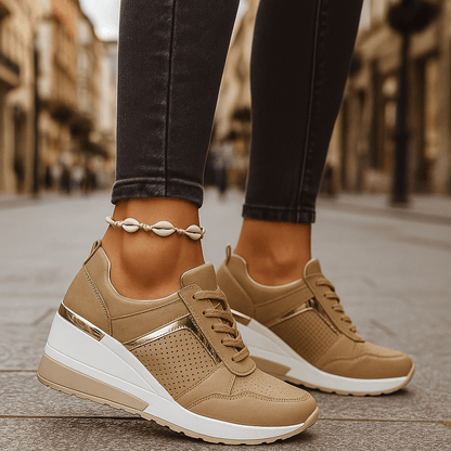 Waverly | Zapatillas con Cuña Interior y Perforados - StilfulltWomen's shoesMarrón35.5Waverly | Zapatillas con Cuña Interior y Perforados
