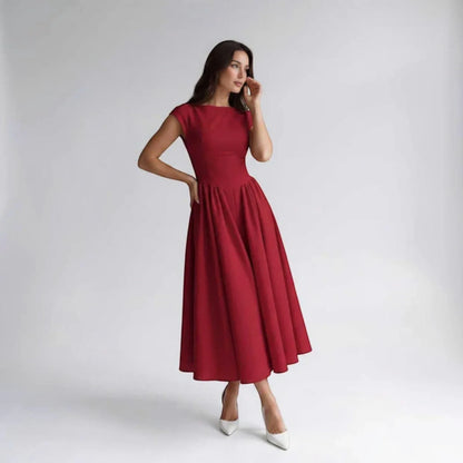 Everly | Vestido Midi Entallado con Vuelo