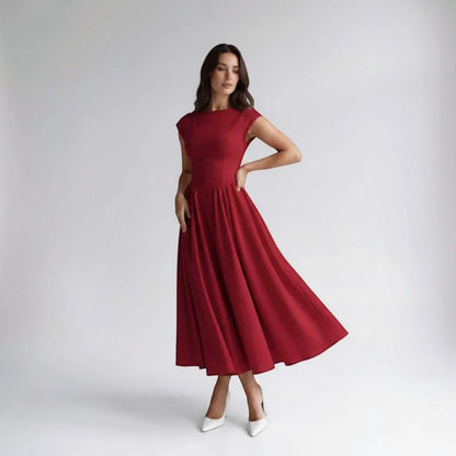 Everly | Vestido Midi Entallado con Vuelo